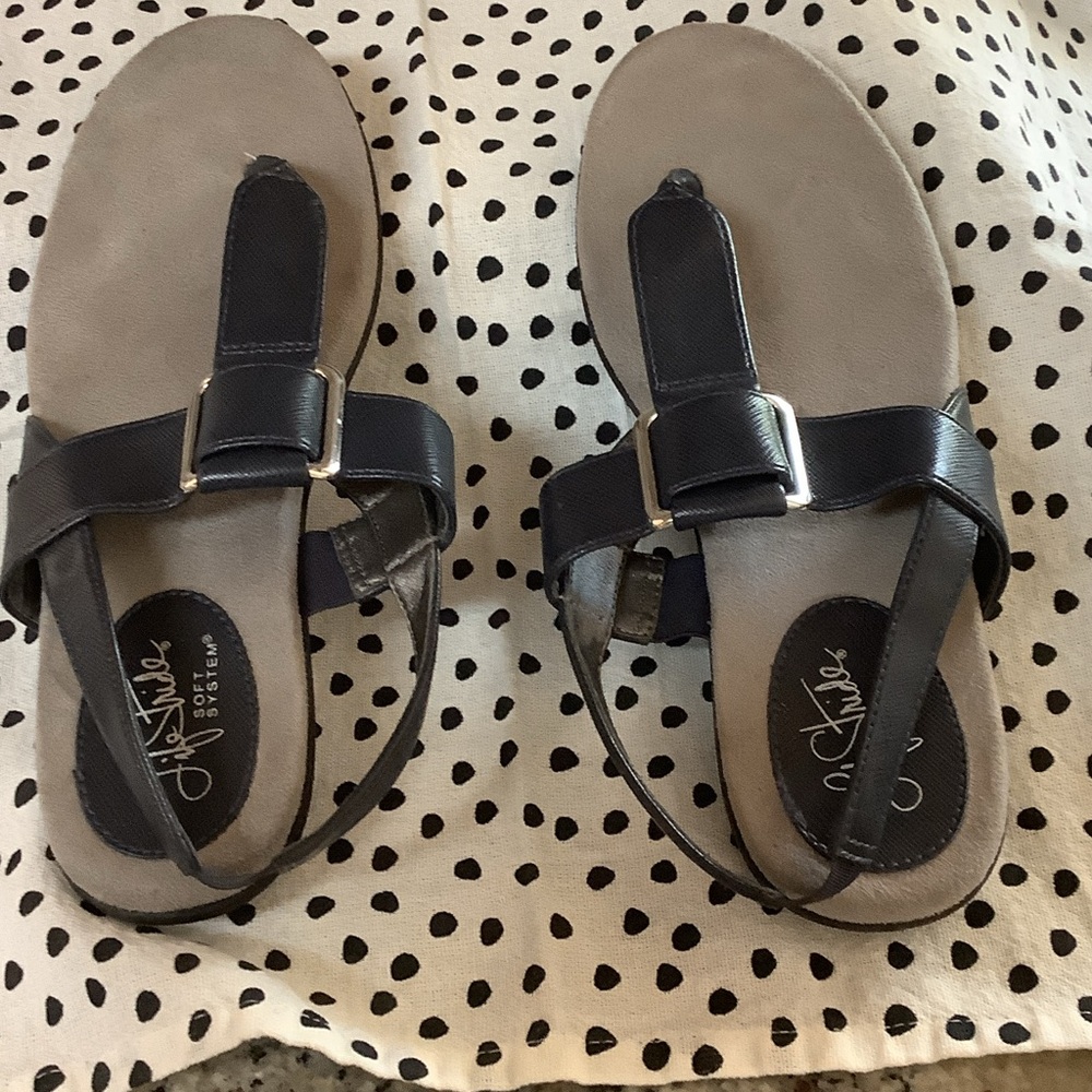 Okabashi Black and Gray Sandals